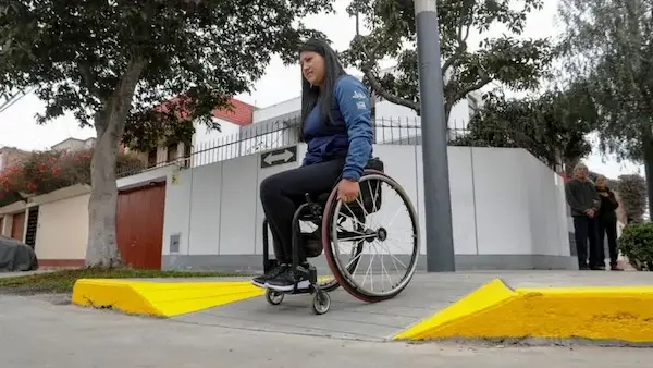 Dónde se aplican las normas de accesibilidad en Perú