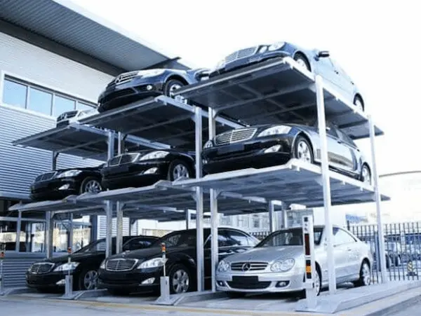 Factores clave para elegir entre los distintos modelos de cocheras para autos