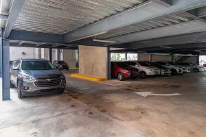 Medidas de estacionamiento paralelo lo que las empresas deben saber