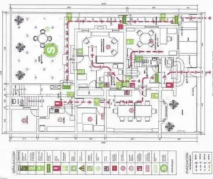 Diseño arquitectónico y planificación de rutas de evacuación